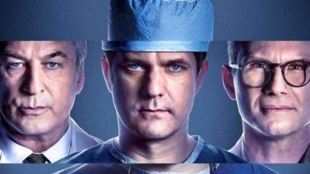 ”DR. DEATH” (Starzplay). Joshua Jackson, Christian Slater y Alec Baldwin son los protagonistas de esta miniserie basada en la historia real del doctor Christopher Duntsch (Jackson), un joven carismático y brillante cirujano al que, no se sabe por qué, sus pacientes no le sobreviven o salen del quirófano terriblemente mutilados.