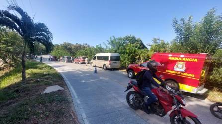 El fatal accidente ocurrió en la tarde de este martes en la carretera que conduce al West Bay, en la isla de Roatán.