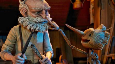 ‘Pinocchio”, del director mexicano Guillermo del Toro, está en la lista de las cintas finalistas con tres nominaciones a mejor música original, sonido y canción original.