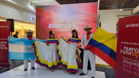 Este martes llegó el primer vuelo directo de Bogotá al aeropuerto Internacional de Palmerola.