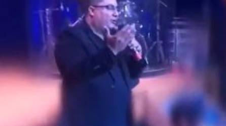 Video: Denuncian a pastor por estafar en un iglesia
