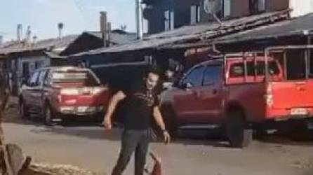 Video: Hombre mata a su hermano a puñaladas