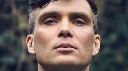 Cillian Murphy es el protagonista de la película Oppenheimer. Es un talentoso actor irlandés que ha dejado una huella significativa en la industria cinematográfica. Nació el 25 de mayo de 1976 en Douglas, una localidad en el condado de Cork, Irlanda.