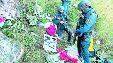Equipos de la Policía realizaron el operativo en una zona montañosa de Ciudad España.