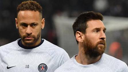 Neymar y Messi fueron señalados por ultras del PSG.