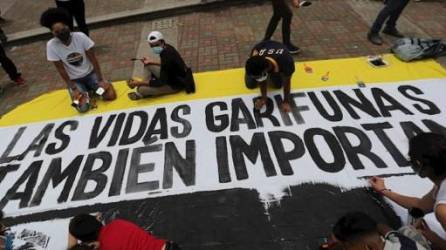 Garífunas protestan en Tegucigalpa.