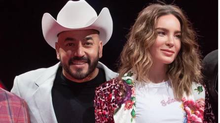 El cantante Lupillo Rivera recordó en la nueva temporada de ‘La Casa de los Famosos’, de Telemundo, cómo se dio cuenta de que su exnovia, la también cantante Belinda, le bloqueaba a varias mujeres.