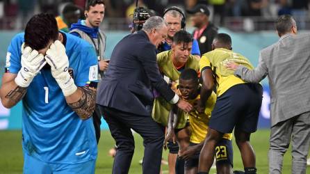 Las imágenes de la triste eliminación de Ecuador tras perder (1-2) contra Senegal en la última jornada del Grupo A del Mundial de Qatar 2022.