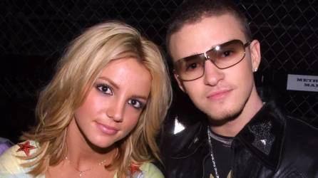 “Me gustaría aprovechar esta oportunidad para disculparme ante absolutamente pu*o nadie”, dijo Justin Timberlake al público durante su concierto el miércoles en el Irving Plaza de Nueva York, justo antes de cantar el tema ‘Cry Me a River’, de 2002, en el que narraba la infidelidad por parte de Spears durante su noviazgo.