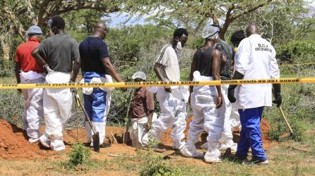 Imagen de archivo de algunos de los cuerpos encontrados en Kilifi (Kenia).