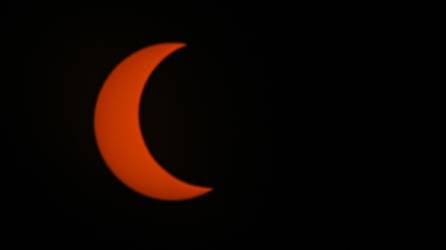Fotografía fechada el 14 de octubre de 2023 del eclipse solar parcial desde Brasilia (Brasil). La Administración Nacional estadounidense de Aeronáutica y el Espacio (NASA) hará diversos experimentos científicos para estudiar la atmósfera superior durante el eclipse solar total del 8 de abril.