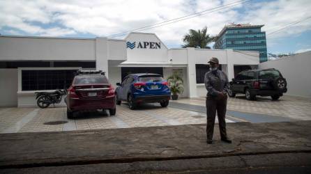 Vista hoy de la fachada del edificio de la Asociación de Productores y Exportadores de Nicaragua (APEN), en Managua.