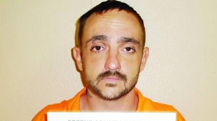 Derrick Dearman fue condenado a muerte por matar a cinco personas.