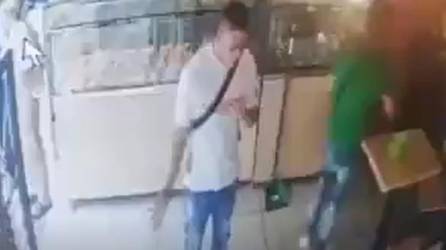 VIDEO: Sicario mata a dos personas en panadería del centro