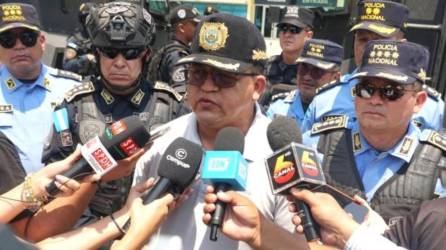 Pendientes de cumplir 15 órdenes de extradición, asegura ministro de Seguridad