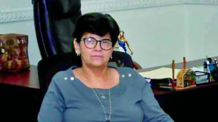 <b>Julia Carías, asesora legal. </b>