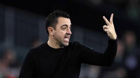 Xavi Hernández no se quedó callado y habló del polémico arbitraje en la victoria del Real Madrid remontando contra el Almería en el Bernabéu.