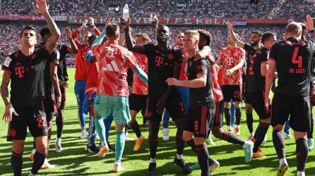 El Bayern Múnich ganó el título de la Bundesliga en un final de infarto.