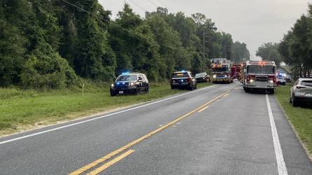 Ocho personas murieron al norte de Tampa tras un accidente que involucró un autobús que transportaba a trabajadores agrícolas.