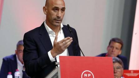 Luis Rubiales, presidente de la RFEF, ha respondido a todas las polémicas y ha arremetido contra los que le han criticado.