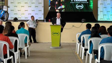 Durante la conferencia, Valladares Varela anunció oficialmente la apertura de una sede de UTH en Cofradía, Cortés.