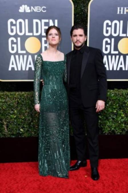 British actor Kit Harington (R) and wife actress Rose Leslie arrive for the 77th annual Golden Globe Awards on January 5, 2020, at The Beverly Hilton hotel in Beverly Hills, California. (Photo by VALERIE MACON / AFP)