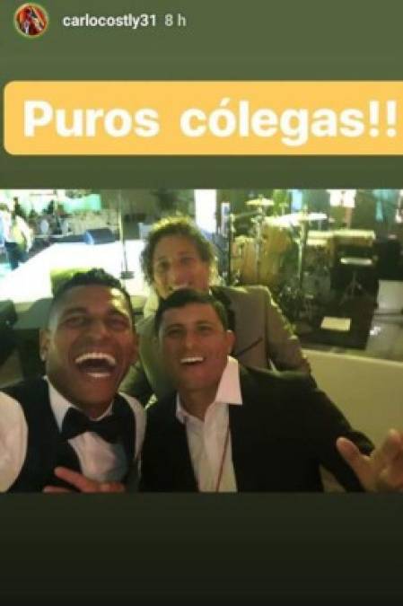 El delantero Carlo Costly compartió esta historia en su cuenta de Instagram en donde lo acomapañaban el ex portero Noel Valladares y el guardameta Kevin Hernández que milita en el Honduras Progreso.