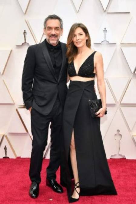 El aclamado director de 'Joker' Todd Phillips y su esposa Alexandra Kravetz. Hoy su película basada en el personaje de DC Comics podría llevarse varias estatuillas.