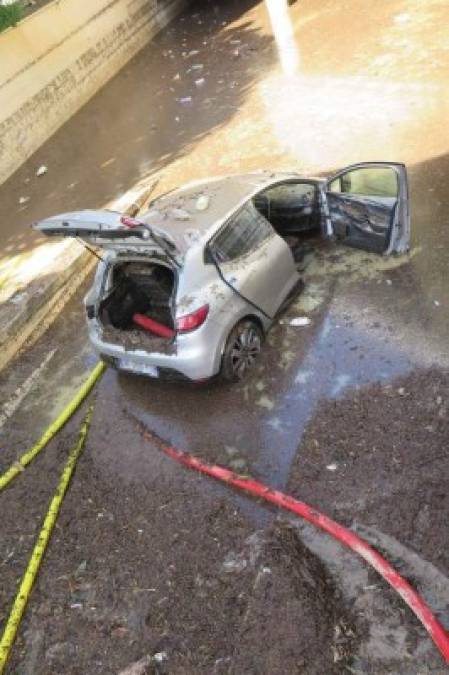 Otras tres víctimas fueron descubiertas dentro de su coche en Vallauris-Golfe-Juan. El vehículo fue arrastrado por las aguas al entrar en un pequeño túnel.