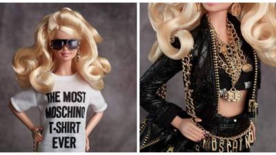 Barbie modelando ropa de la marca italiana Moschino.
