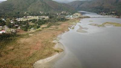 Vista aérea del pantano de marea de Chaihuín.