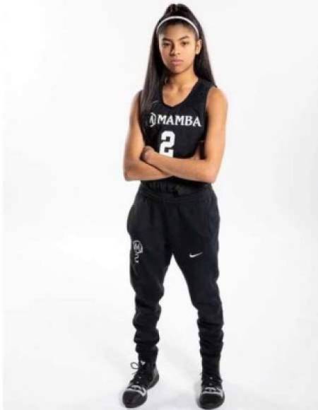 Gianna Bryant: Ella acompañaba a partidos de la NBA y la WNBA a su padre Kobe, se entrenaba junto a él en el gimnasio de su casa y además él entrenaba al equipo de su escuela.