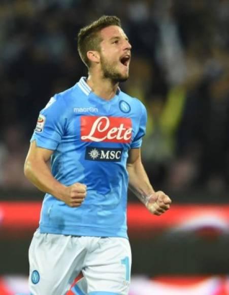 Sólo falta el anuncio oficial, pero el delantero belga Dries Mertens y el Napoli ya han llegado a un acuerdo para ampliar la vinculación de Mertens con el Nápoles hasta 2020, según Il Corriere dello Sport.Las negociaciones no han sido fáciles tras meses de conversaciones. La tensión llegó al punto de que el dirigente afirmó que la decisión dependía de la mujer del jugador.