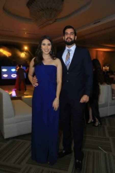 Melanie Andonie y Gamal Nazzar.