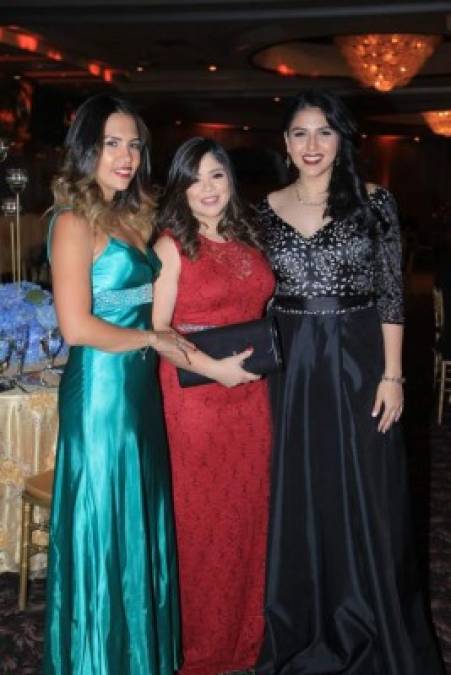 Andrea Murillo, Grethel Cruz y Ana Micheletti.