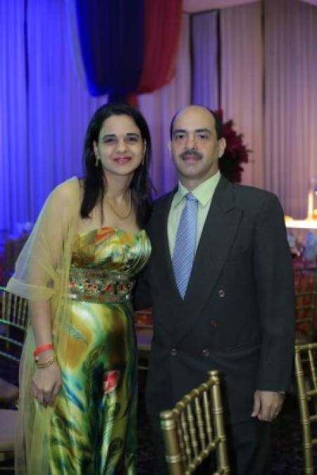 Samia y Jhonny Koury.