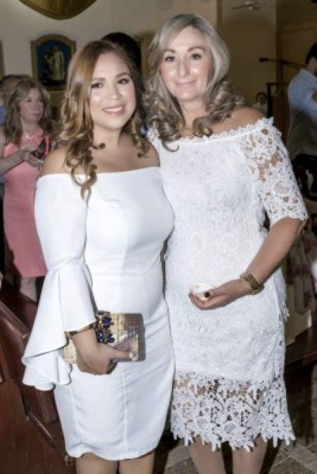 Judith Mármol e Iliana Ramírez.