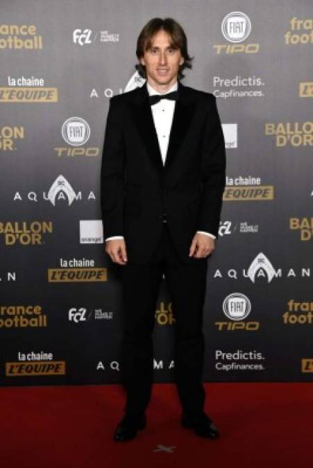 Luka Modric mostró con su traje la elegancia propia de su fútbol en la cancha.