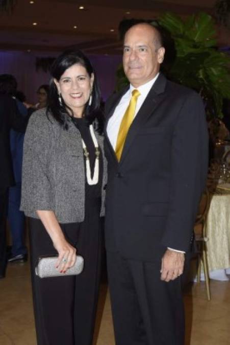 Marisol y Roberto Álvarez.