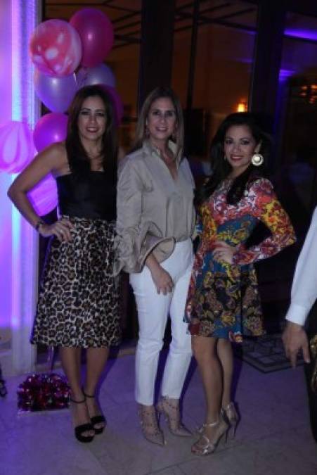 Tricia Matuty, Alexia Belot y Andrea Quintana.