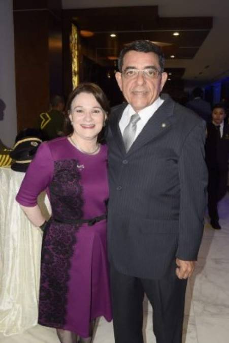 Luisa y Fernando Peña.