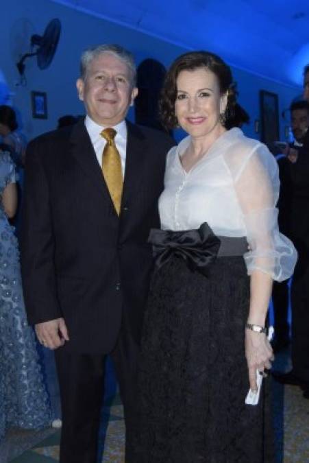 José Luis e Ivonne Ramírez.