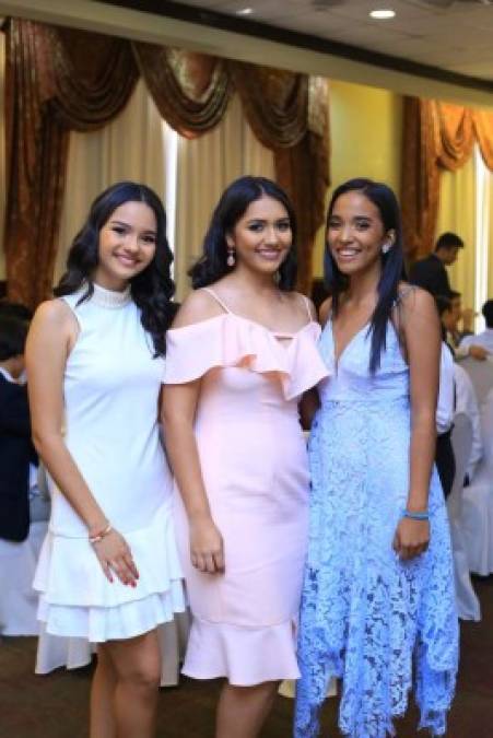 Jamila Zablah, Marcella Alvarado y Raquel Espinal.