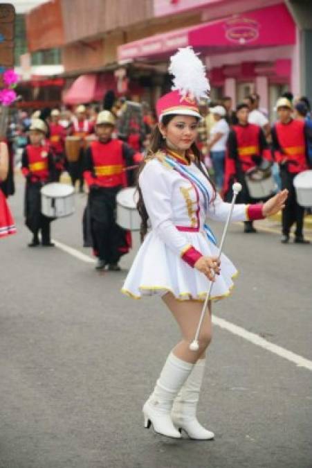 La hermosa Rocío Ávalos del instituto Tecnológico Sampedrano.