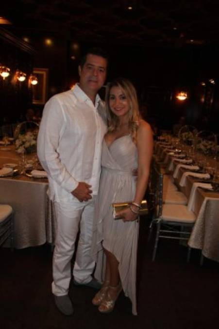 Ricardo y Diana Egas.