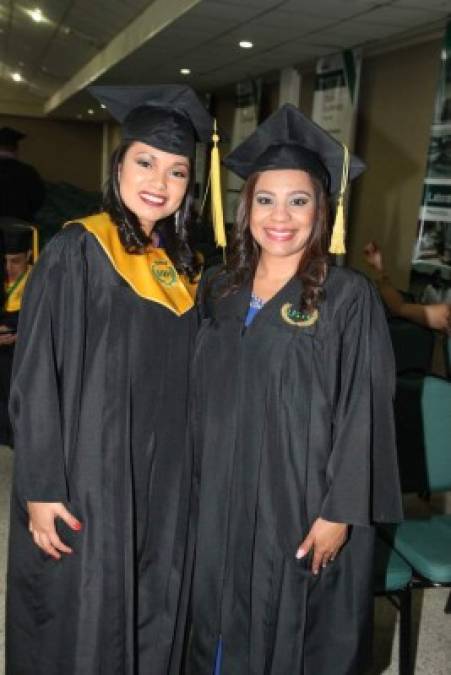 Katherine Montoya y Seida Méndez.