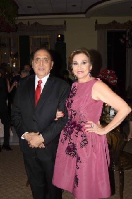 Farid y Nancy Handal.