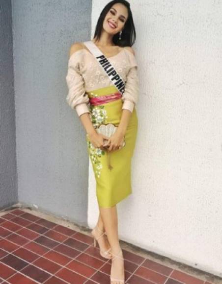 Un detalle que resaltaron los medios de comunicación de su país, es que la modelo mostró con mucho orgullo la moda filipina en el concurso.