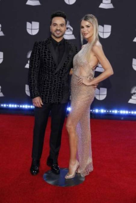 Luis Fonsi y su esposa, Águeda López.