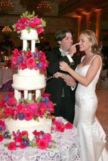 Trump Jr. y Vanessa invitaron a la socialité neoyorquina a su lujosa boda.